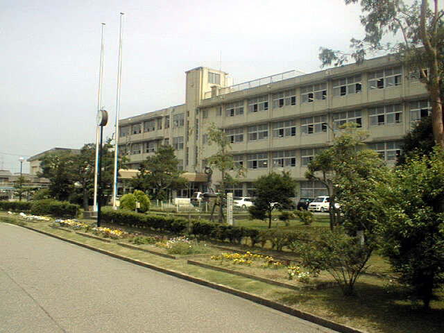 校舎全景